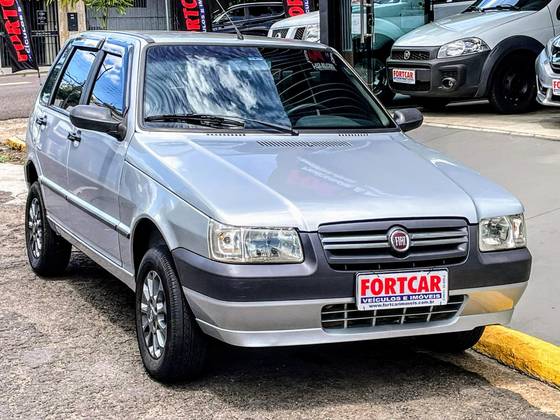 FIAT UNO 1.0 MPI MILLE WAY ECONOMY 8V FLEX 4P MANUAL FIAT UNO 1.0 MPI MILLE WAY ECONOMY 8V FLEX 4P MANUAL